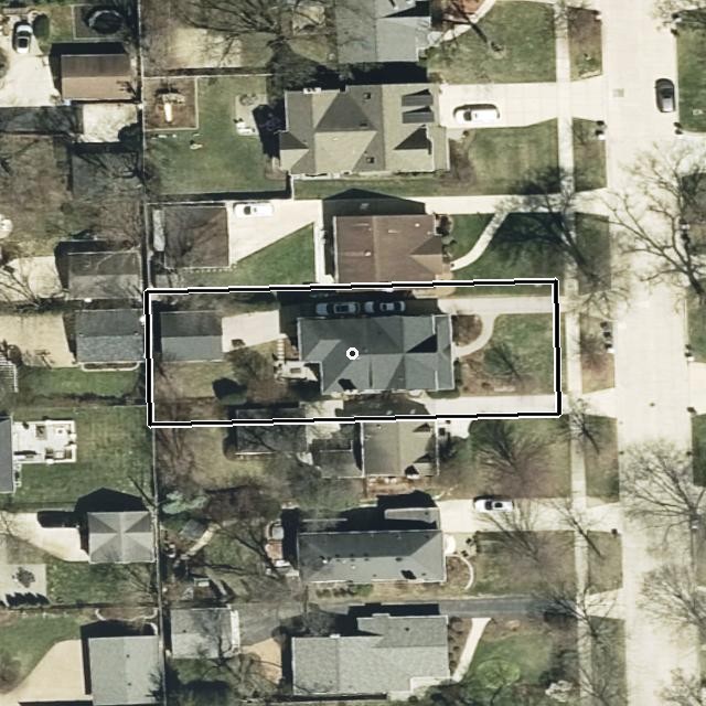 Cook County 2025 aerial with parcel boundary overlay for Comp 2 PIN 18062040140000